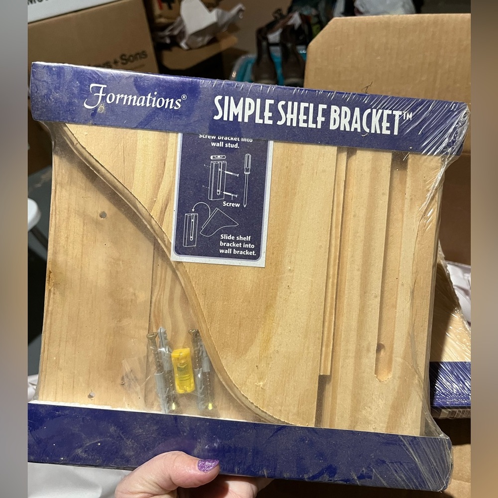 Set of 2 shelf brackets for 10”-12” shelf